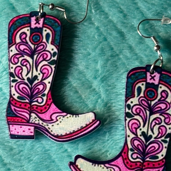 Jewelry - Pink and Purple Boot Earrings